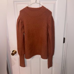 woman’s love tree puffy shoulder sweater